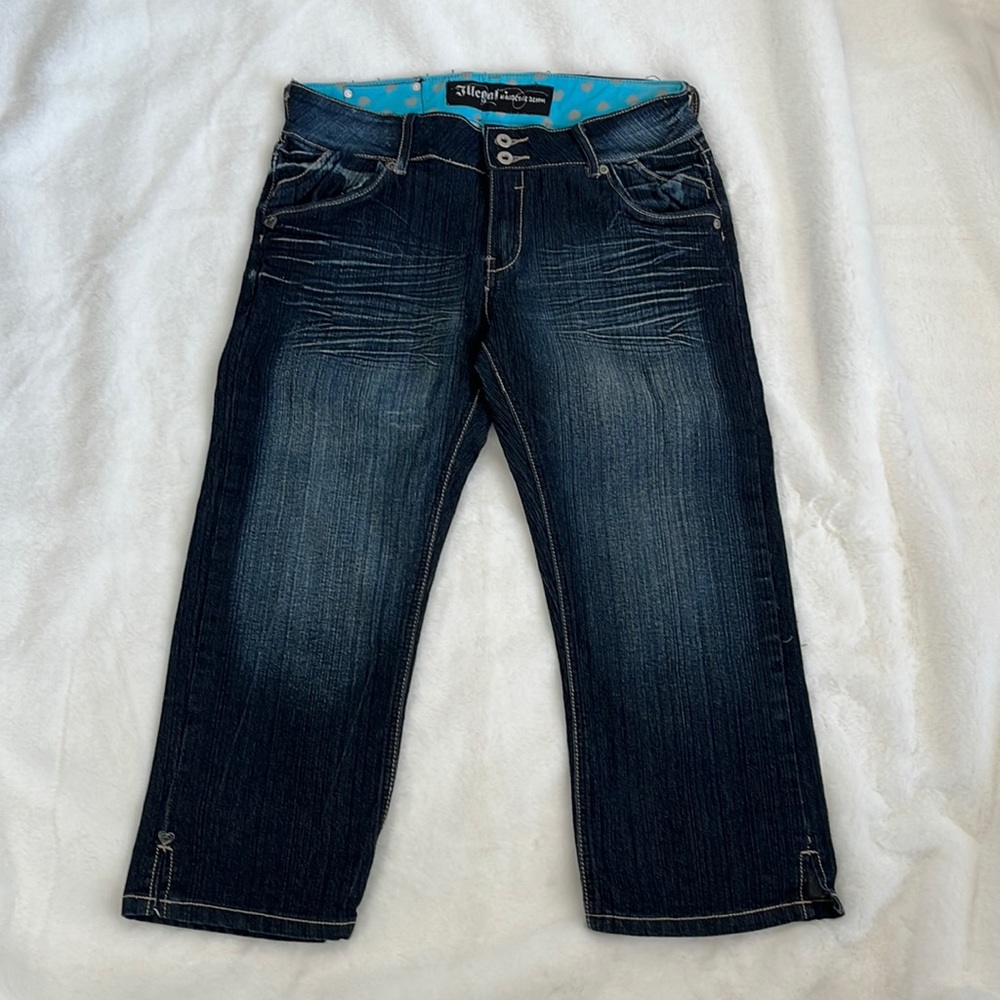Illegal Hardcore denim capris size 9